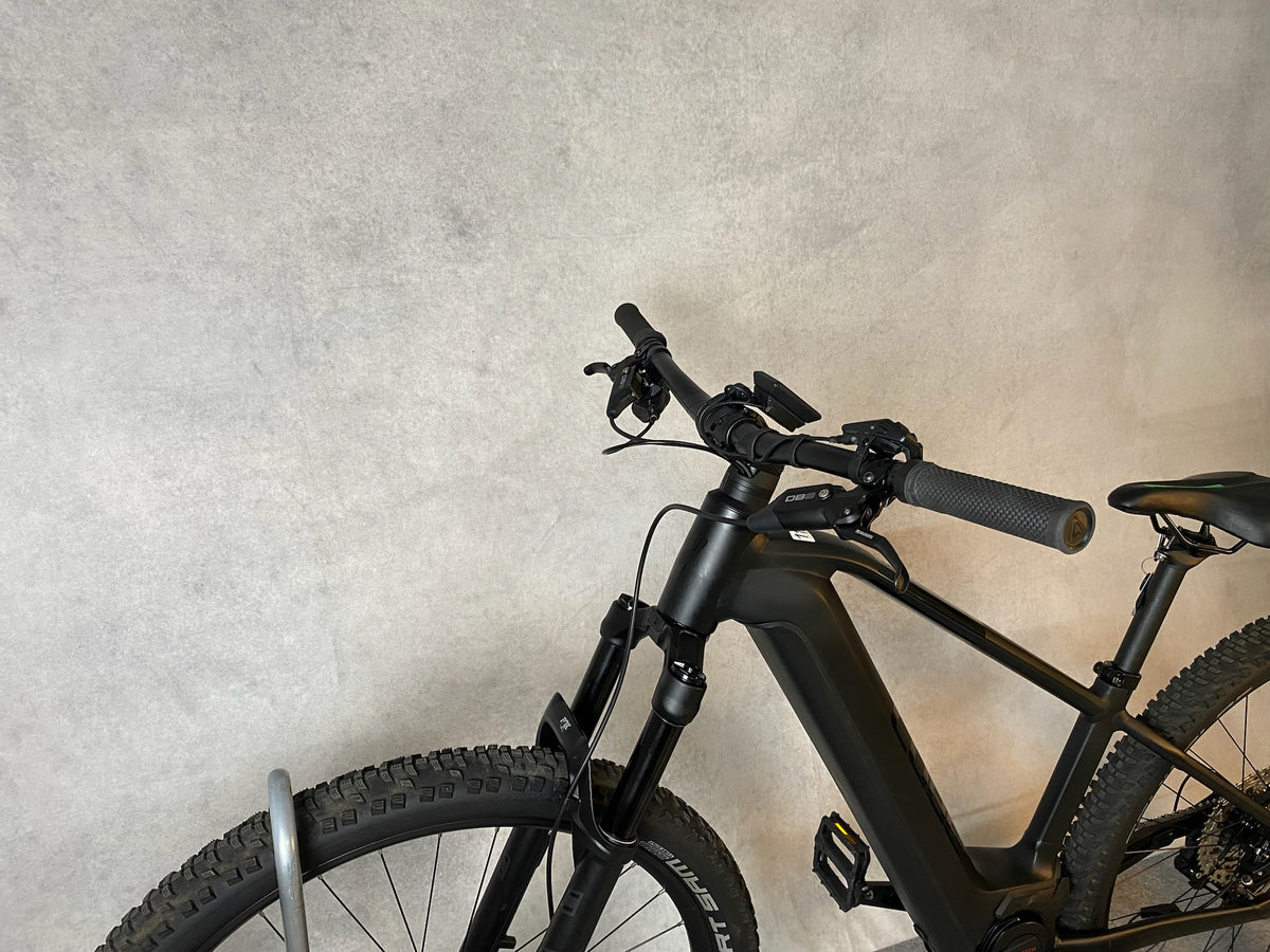 Cube Reaction Hybrid SLX 750