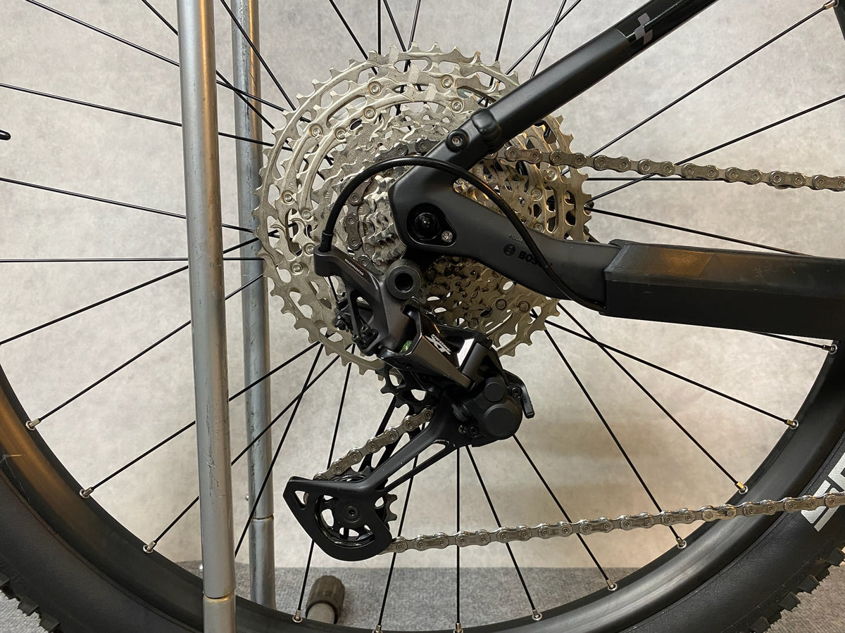 Cube Reaction Hybrid SLX 750