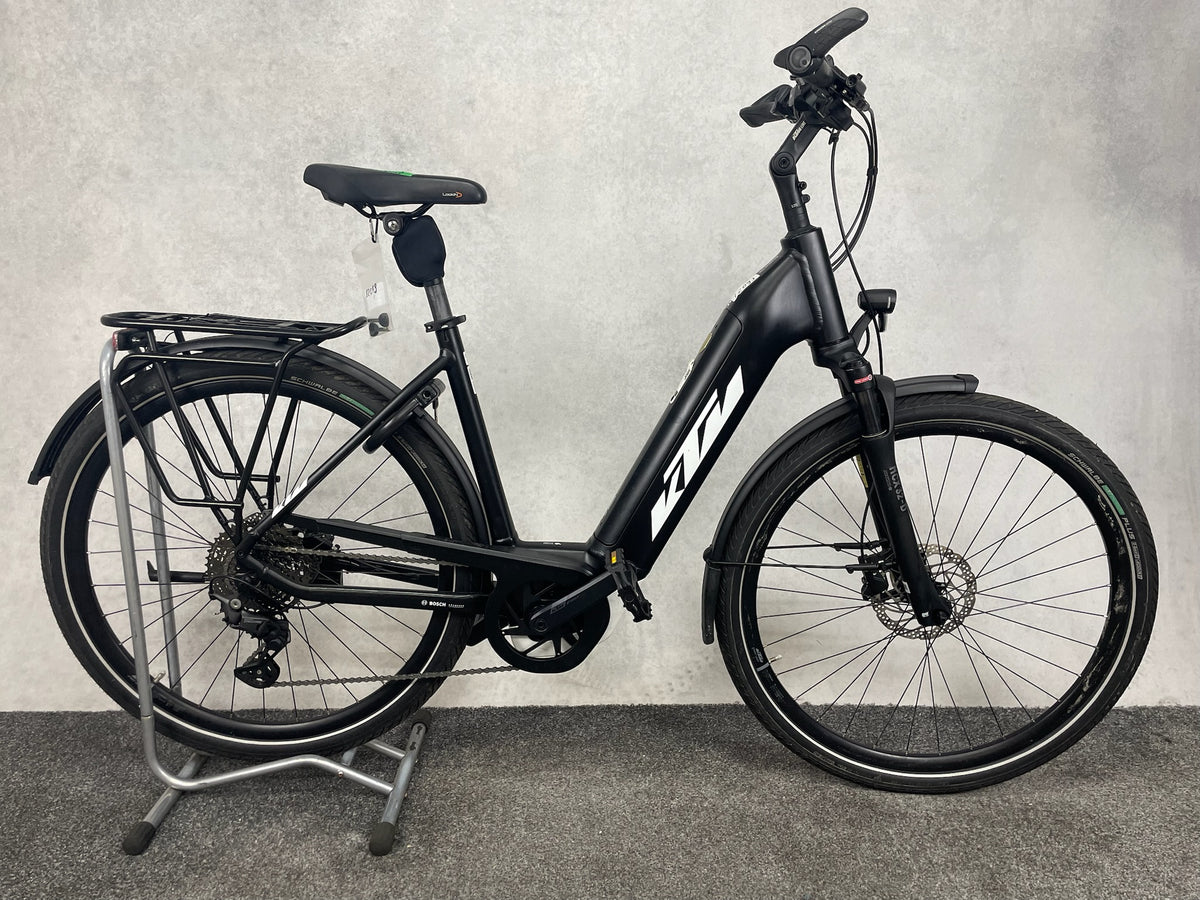 KTM Macina Tour CX625 LTD64