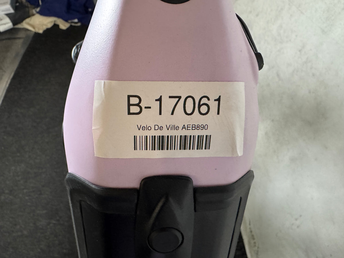 1369 KB