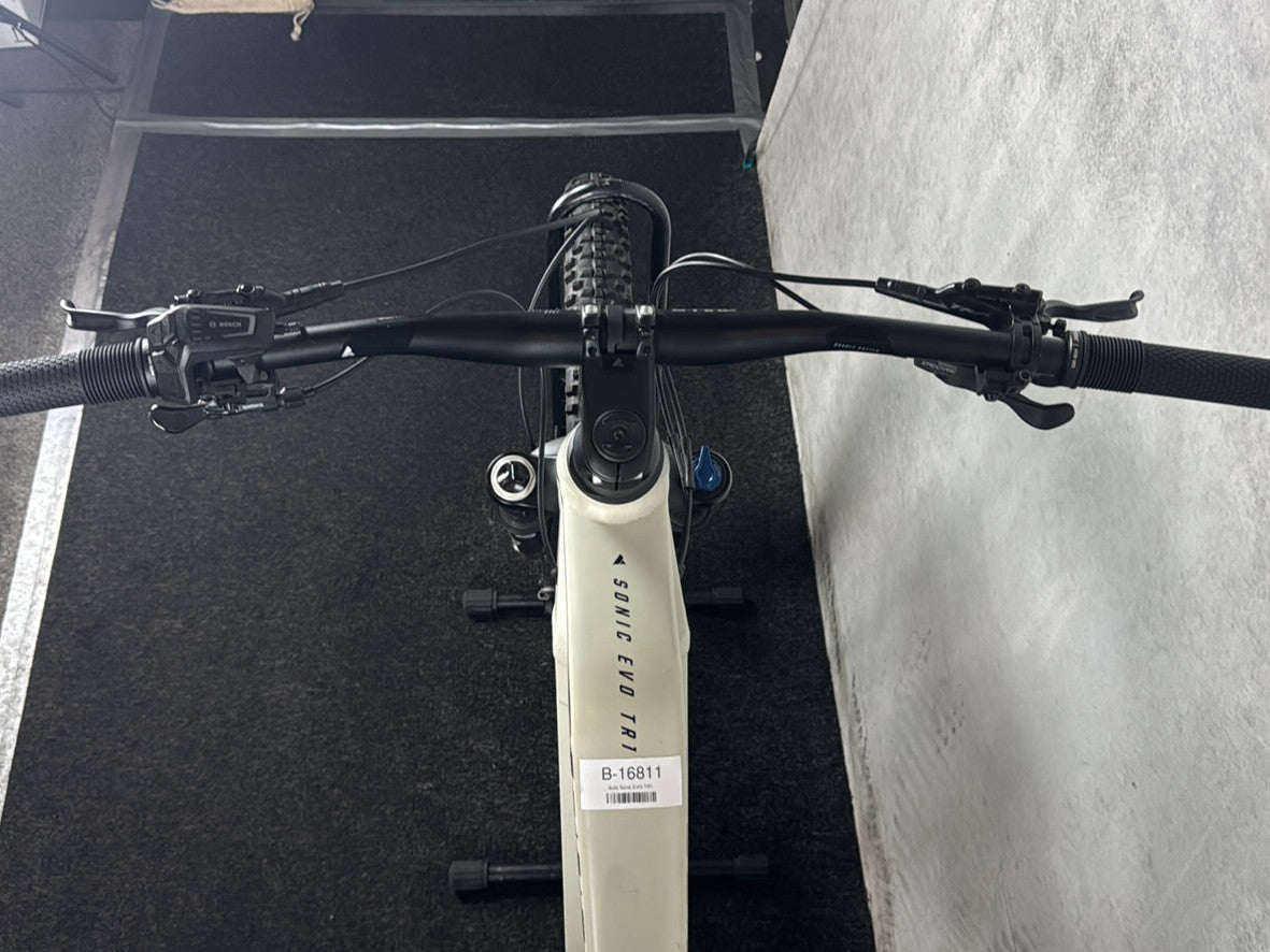 Bifoco — cockpit_fahrersicht