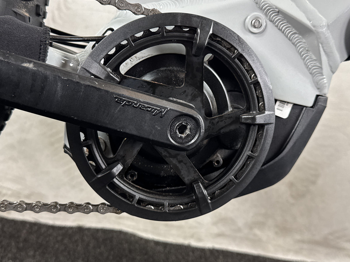 Bifoco — motor_rechts