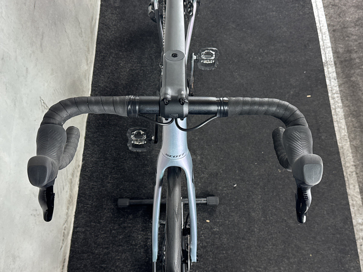 Bifoco — cockpit_von_vorne