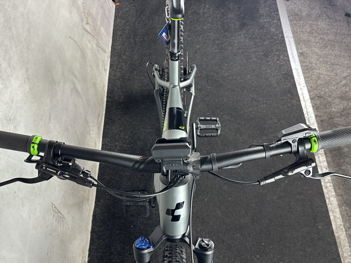 Bifoco — cockpit_von_vorne