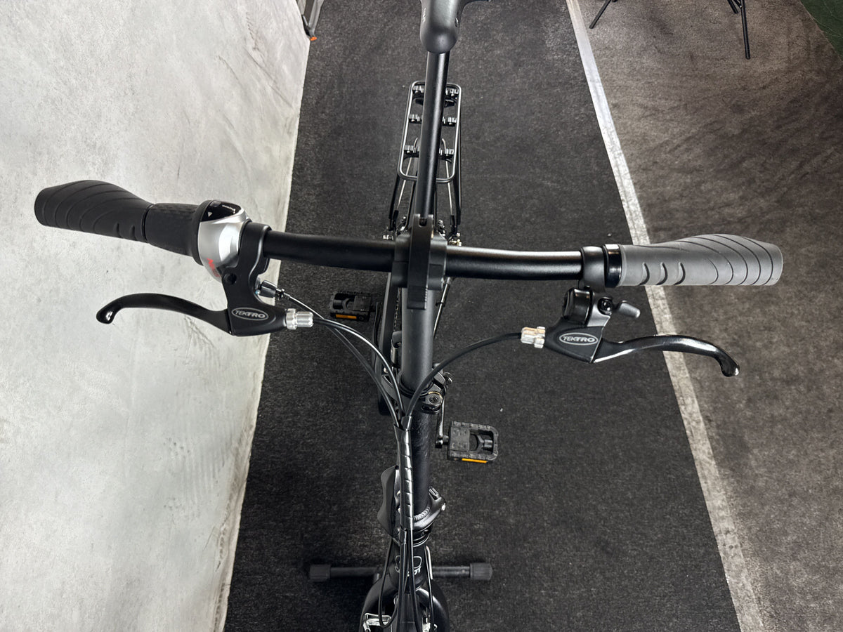 Bifoco — cockpit_von_vorne