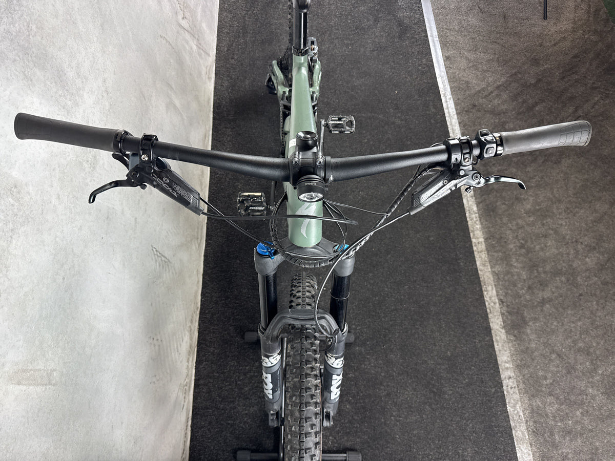 Bifoco — cockpit_von_vorne