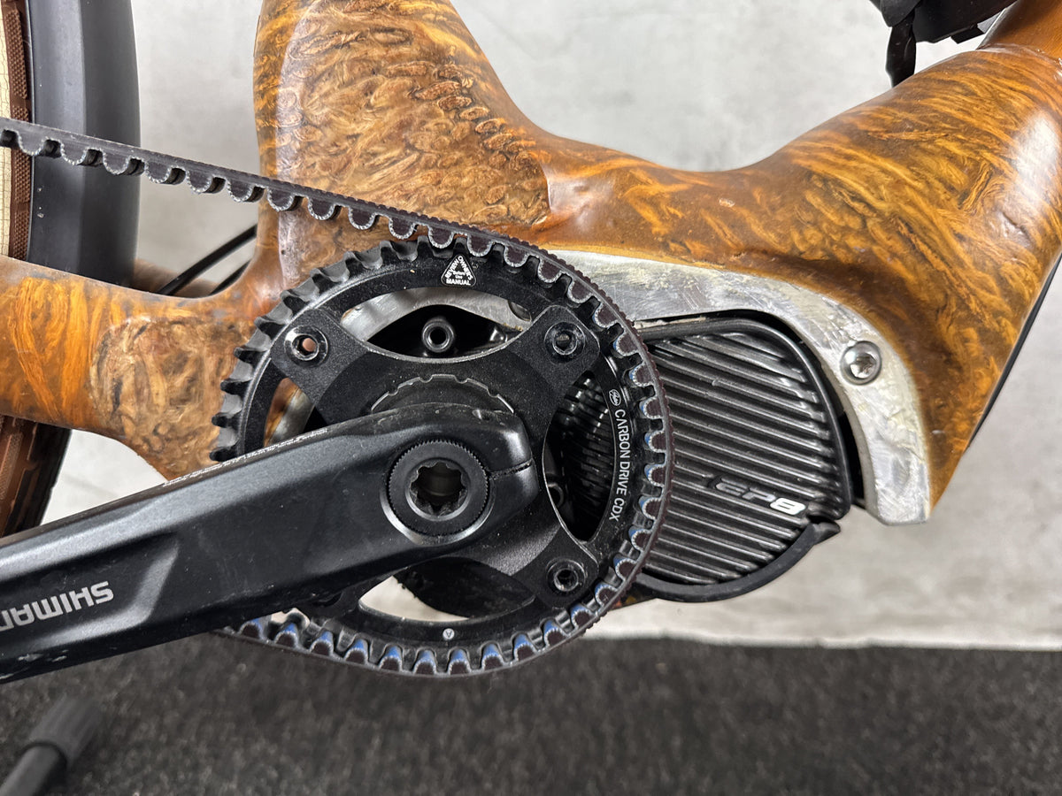 Bifoco — motor_rechts