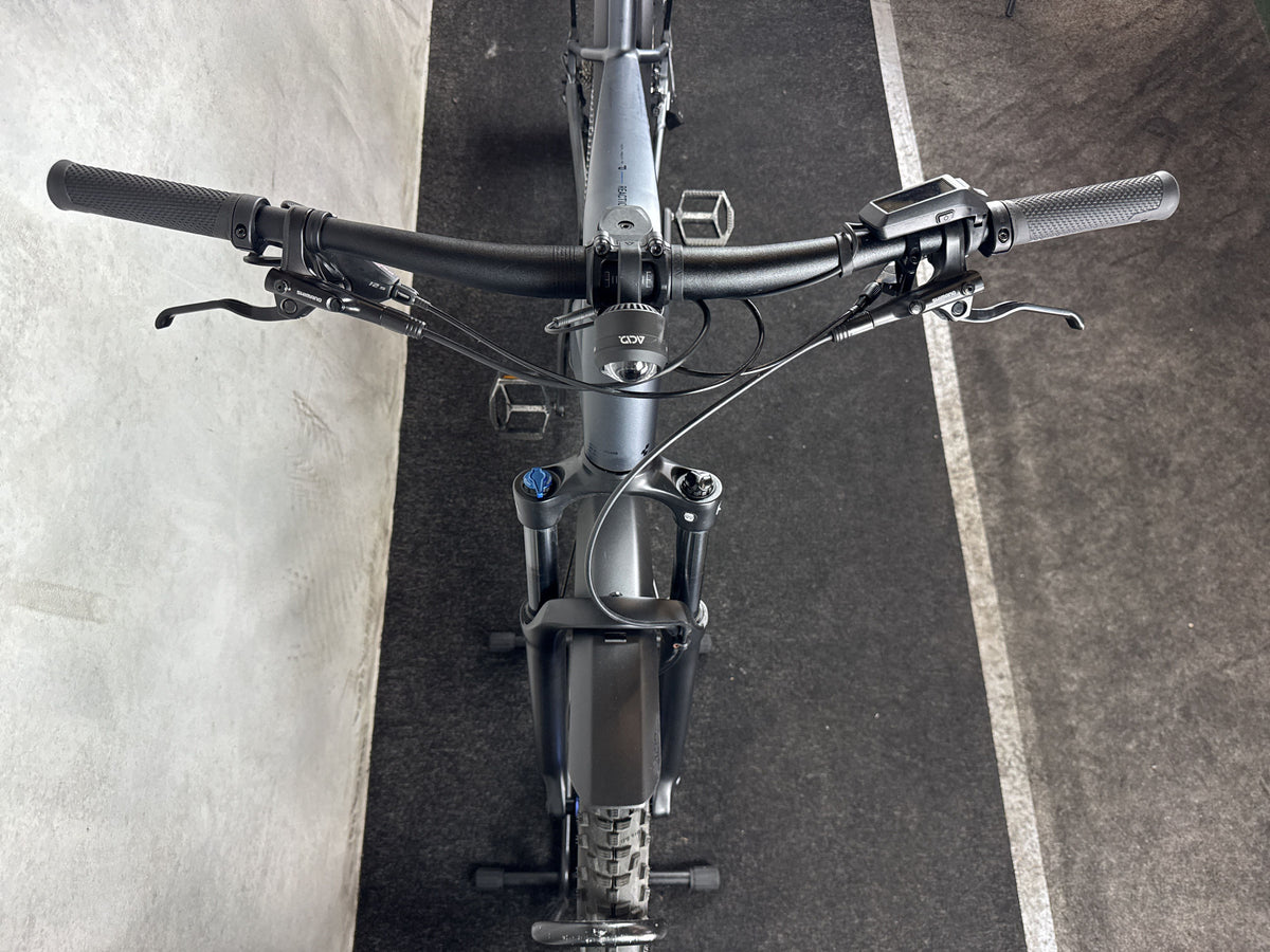 Bifoco — cockpit_von_vorne
