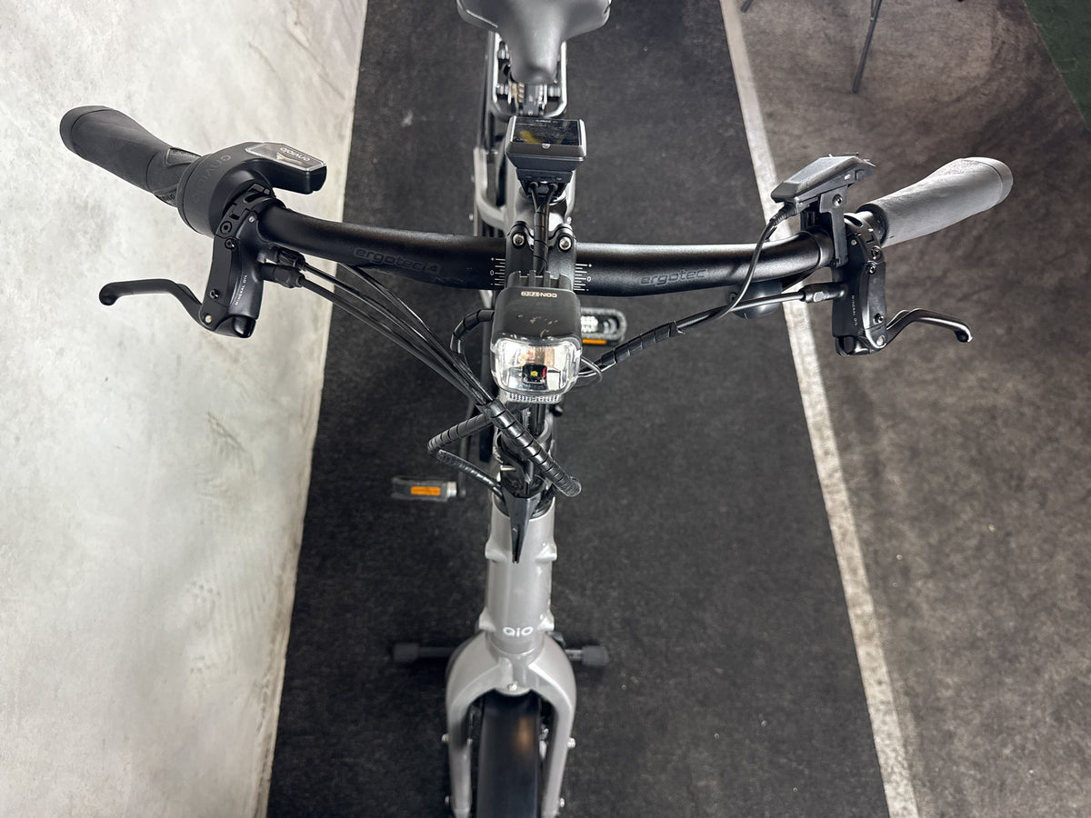 Bifoco — cockpit_von_vorne