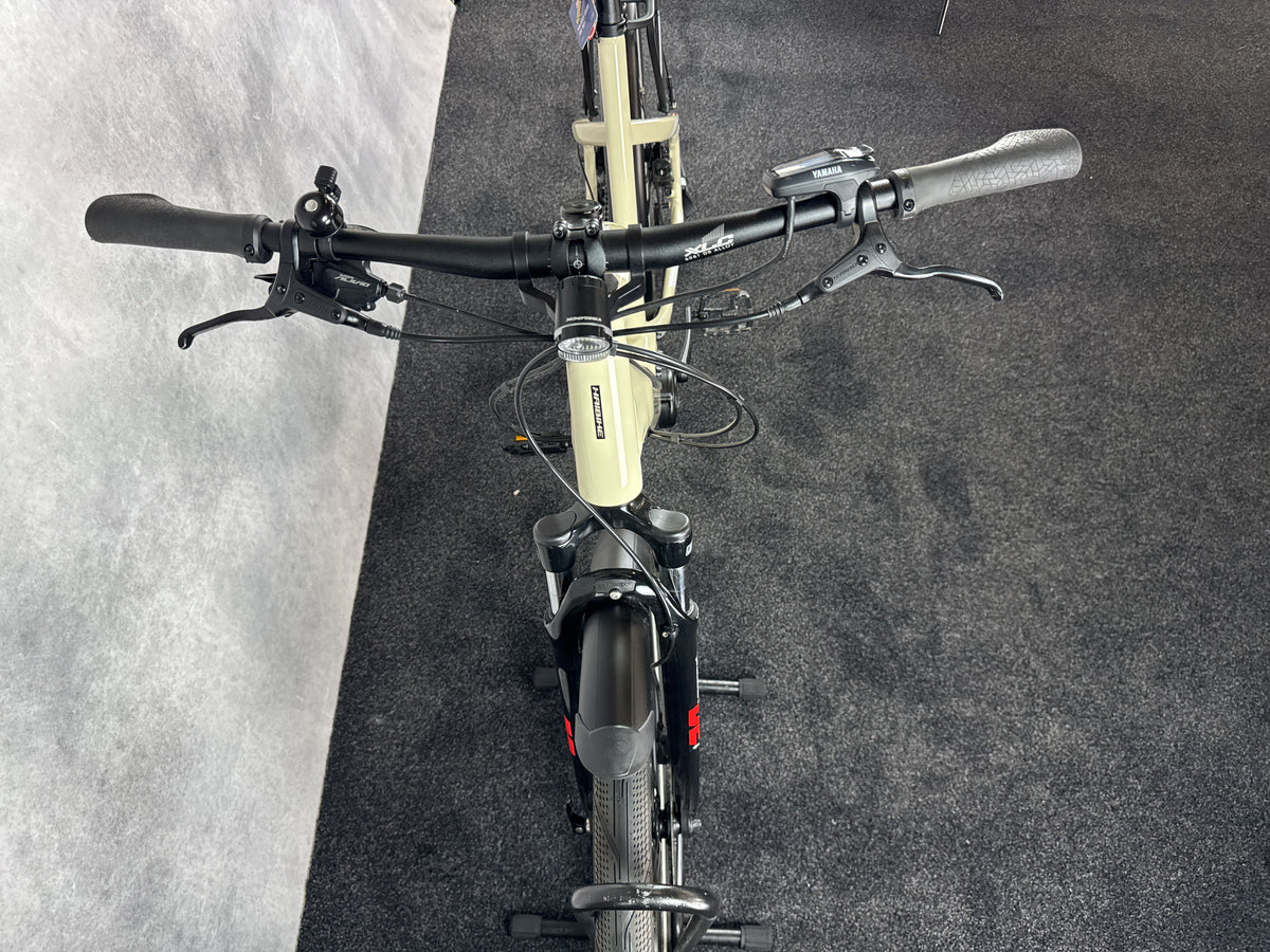Bifoco — cockpit_von_vorne