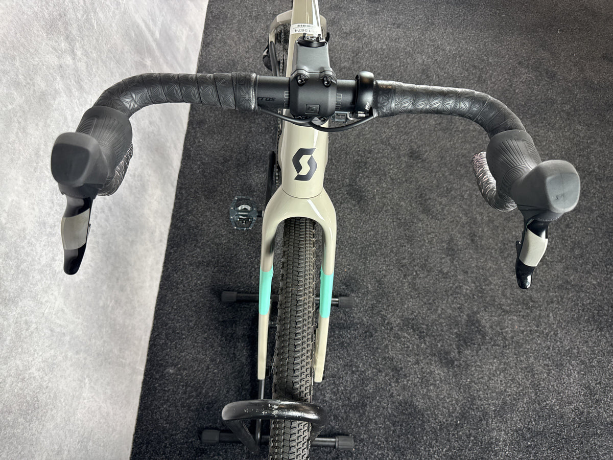 Bifoco — cockpit_von_vorne