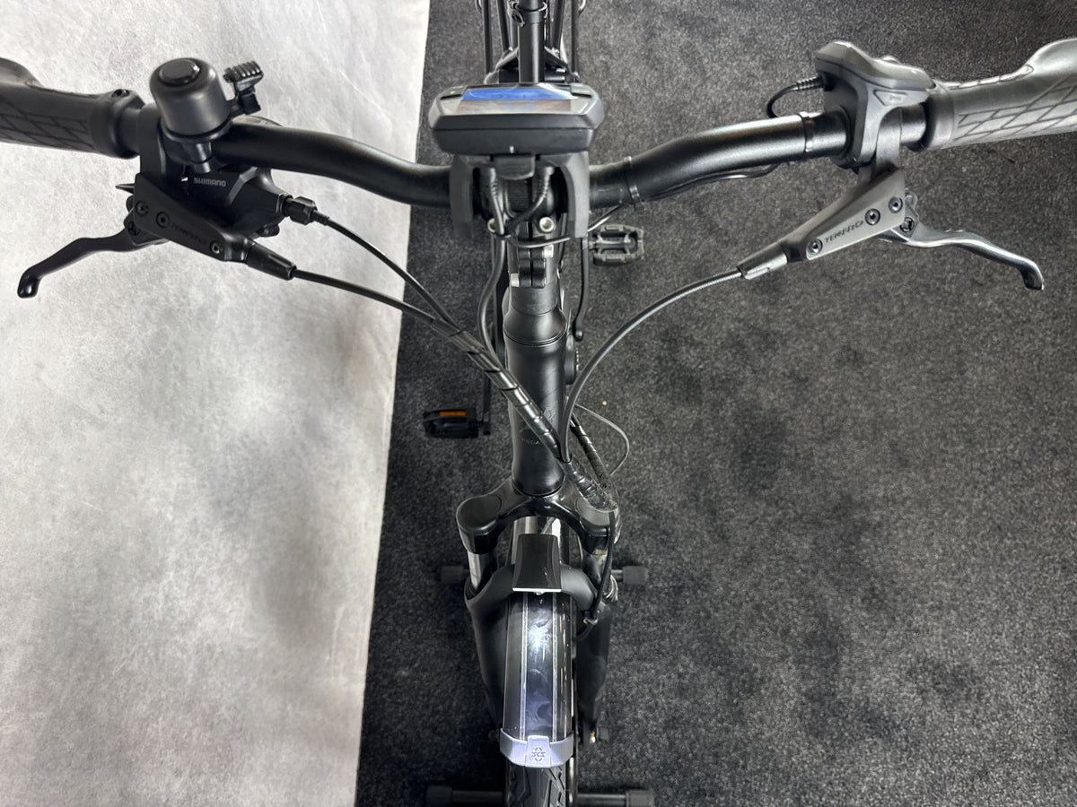 Bifoco — cockpit_von_vorne