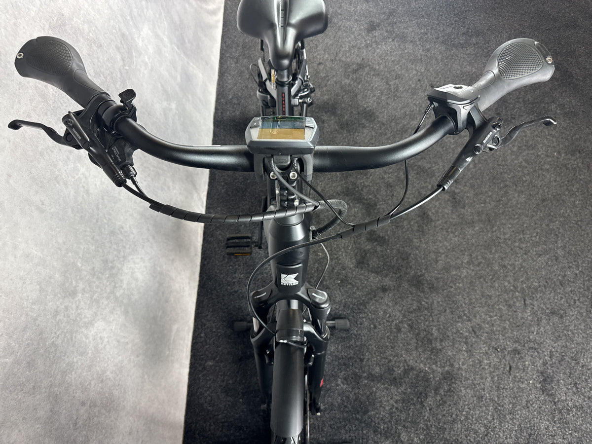 Bifoco — cockpit_von_vorne