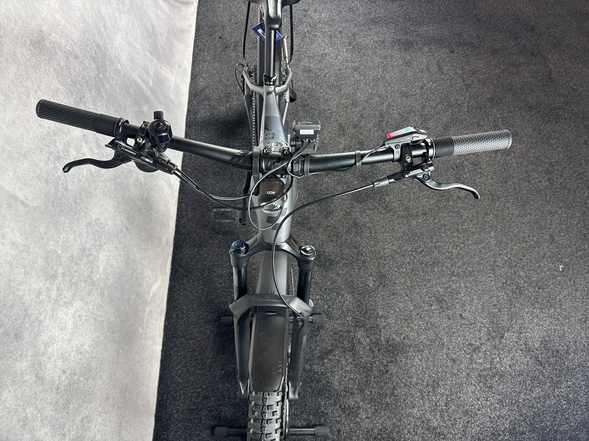 Bifoco — cockpit_von_vorne
