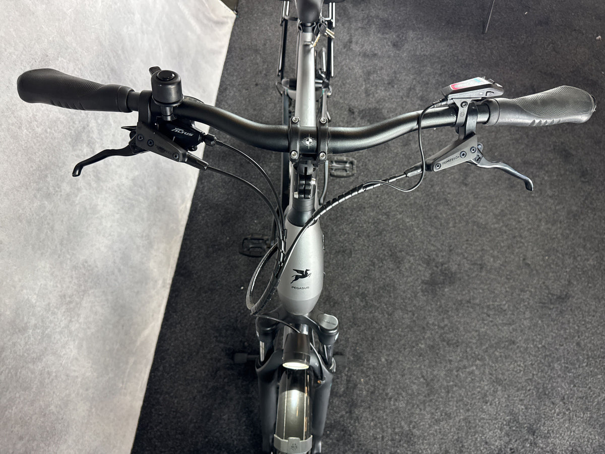 Bifoco — cockpit_von_vorne