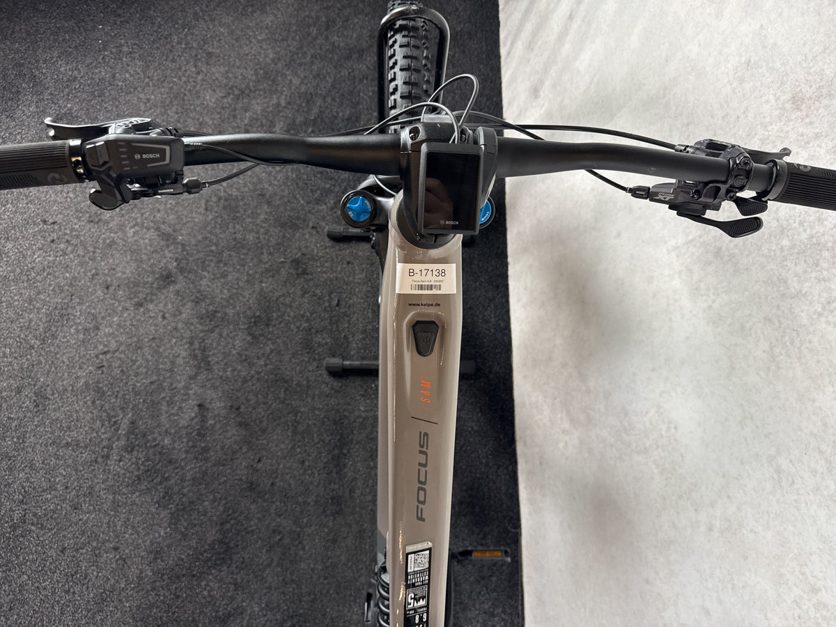 Bifoco — cockpit_fahrersicht