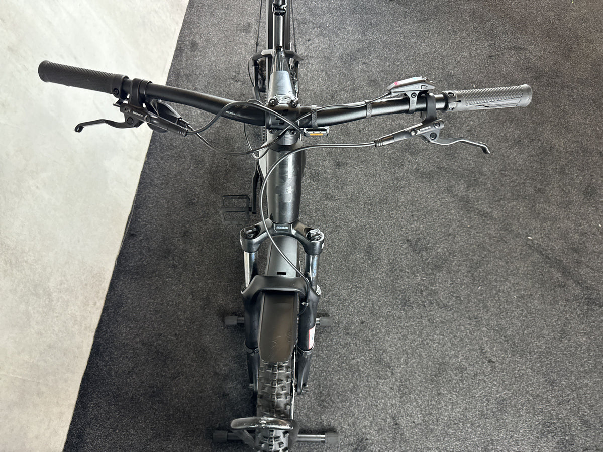 Bifoco — cockpit_von_vorne