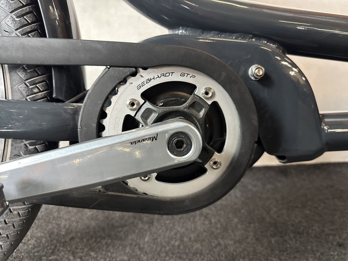 Bifoco — motor_rechts