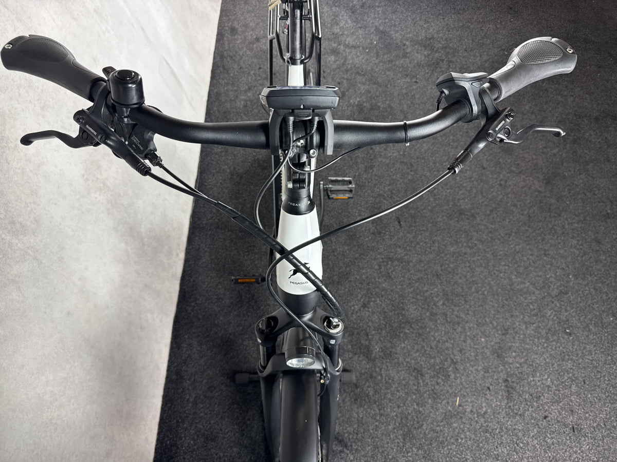 Bifoco — cockpit_von_vorne