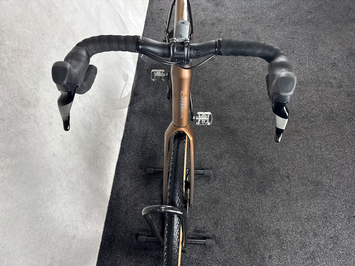 Bifoco — cockpit_von_vorne