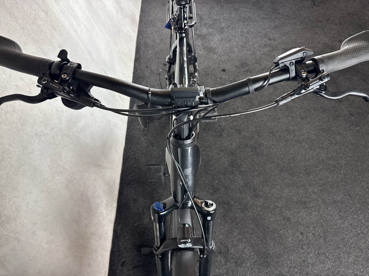 Bifoco — cockpit_von_vorne