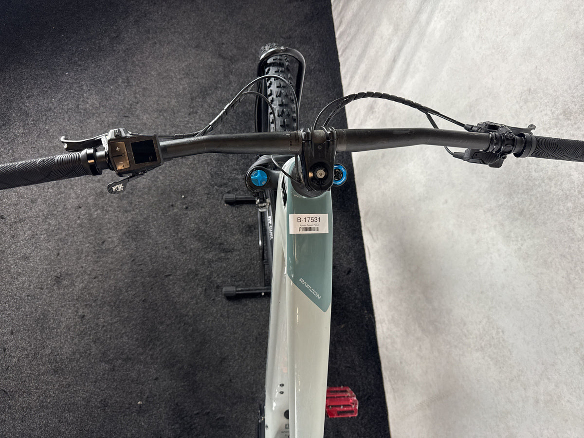 Bifoco — cockpit_fahrersicht