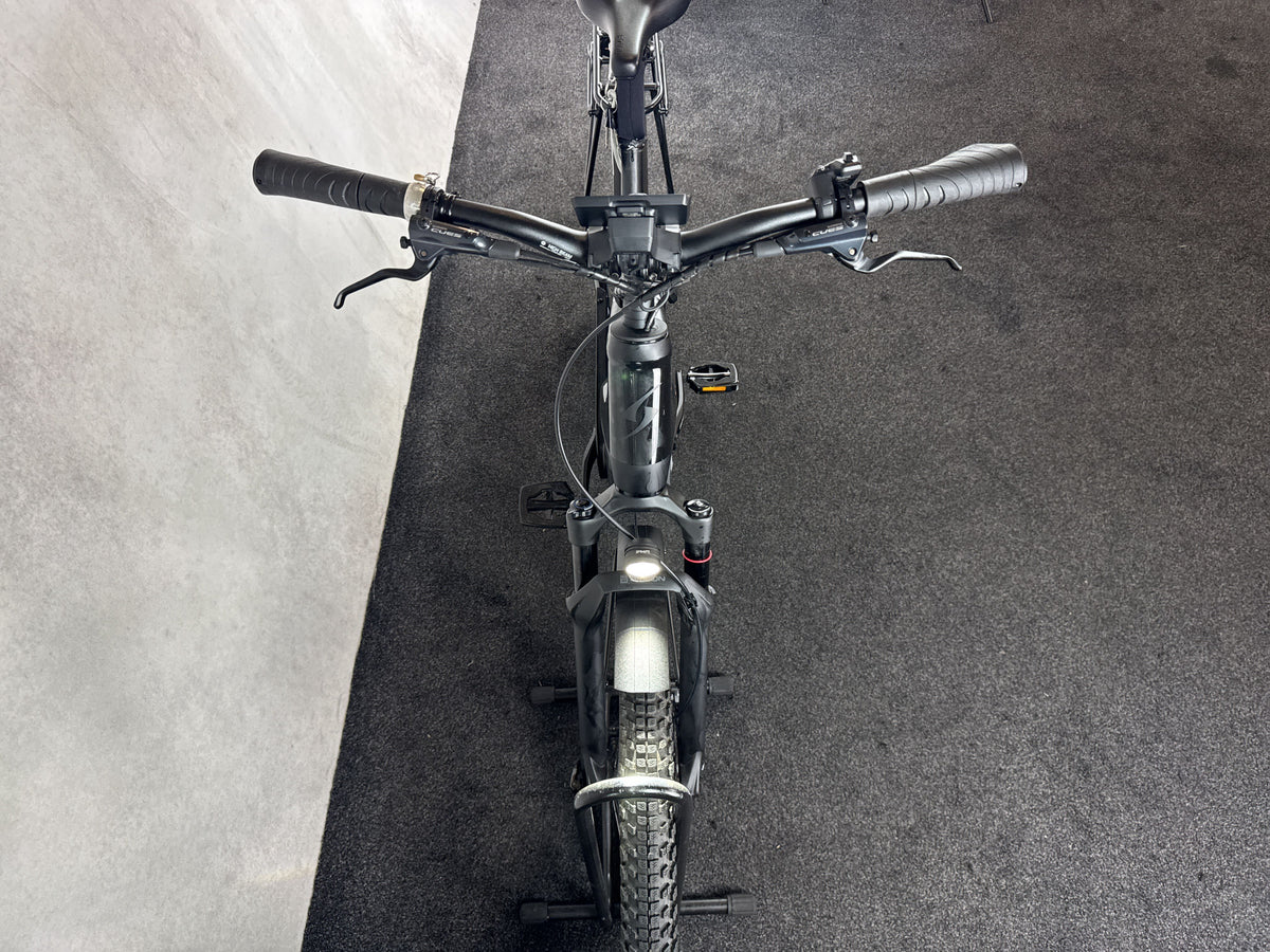 Bifoco — cockpit_von_vorne