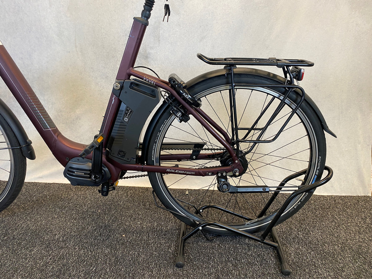 Raleigh Corby 8 2023