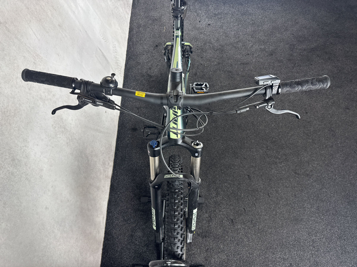 Bifoco — cockpit_von_vorne