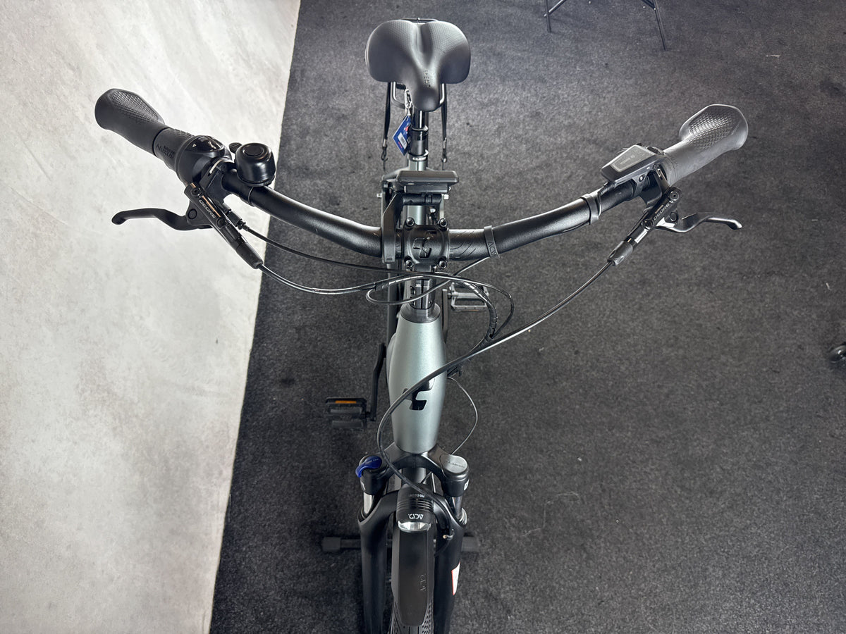 Bifoco — cockpit_von_vorne