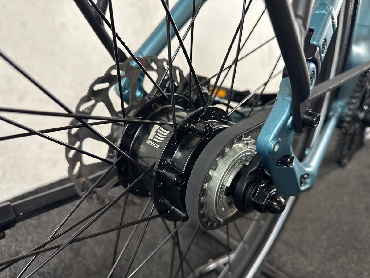 Bifoco — motor_rechts