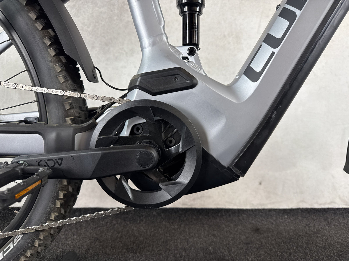 Bifoco — motor_rechts