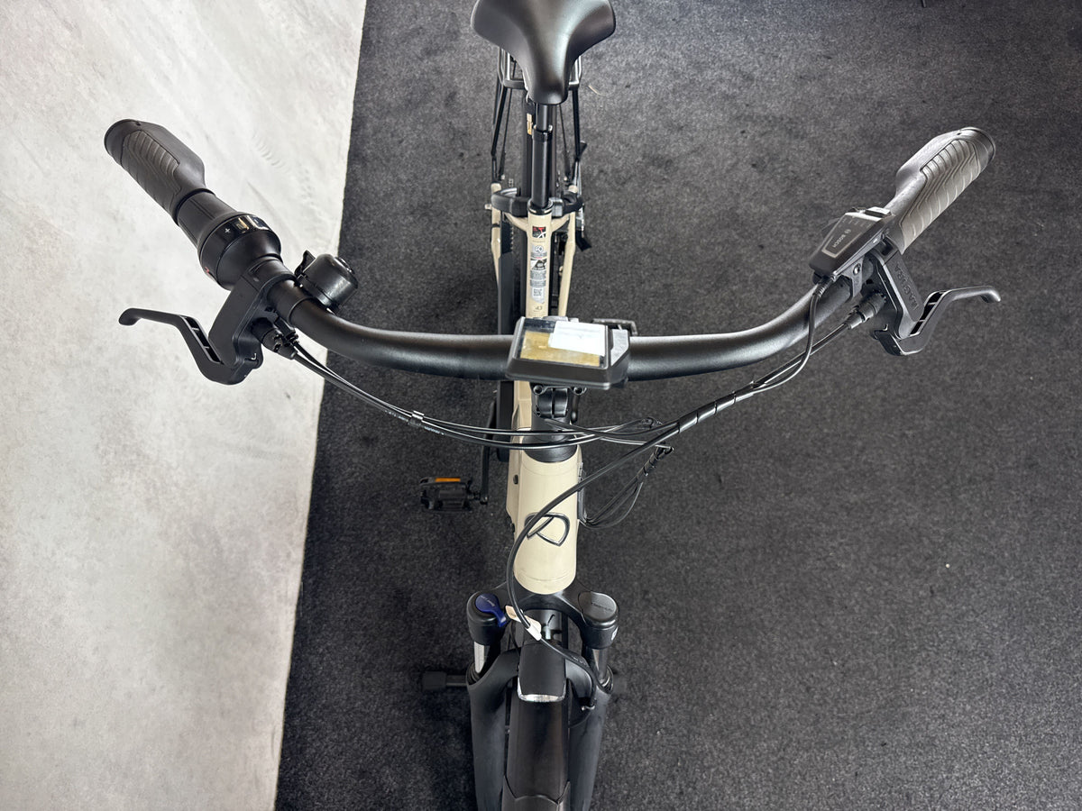 Bifoco — cockpit_von_vorne