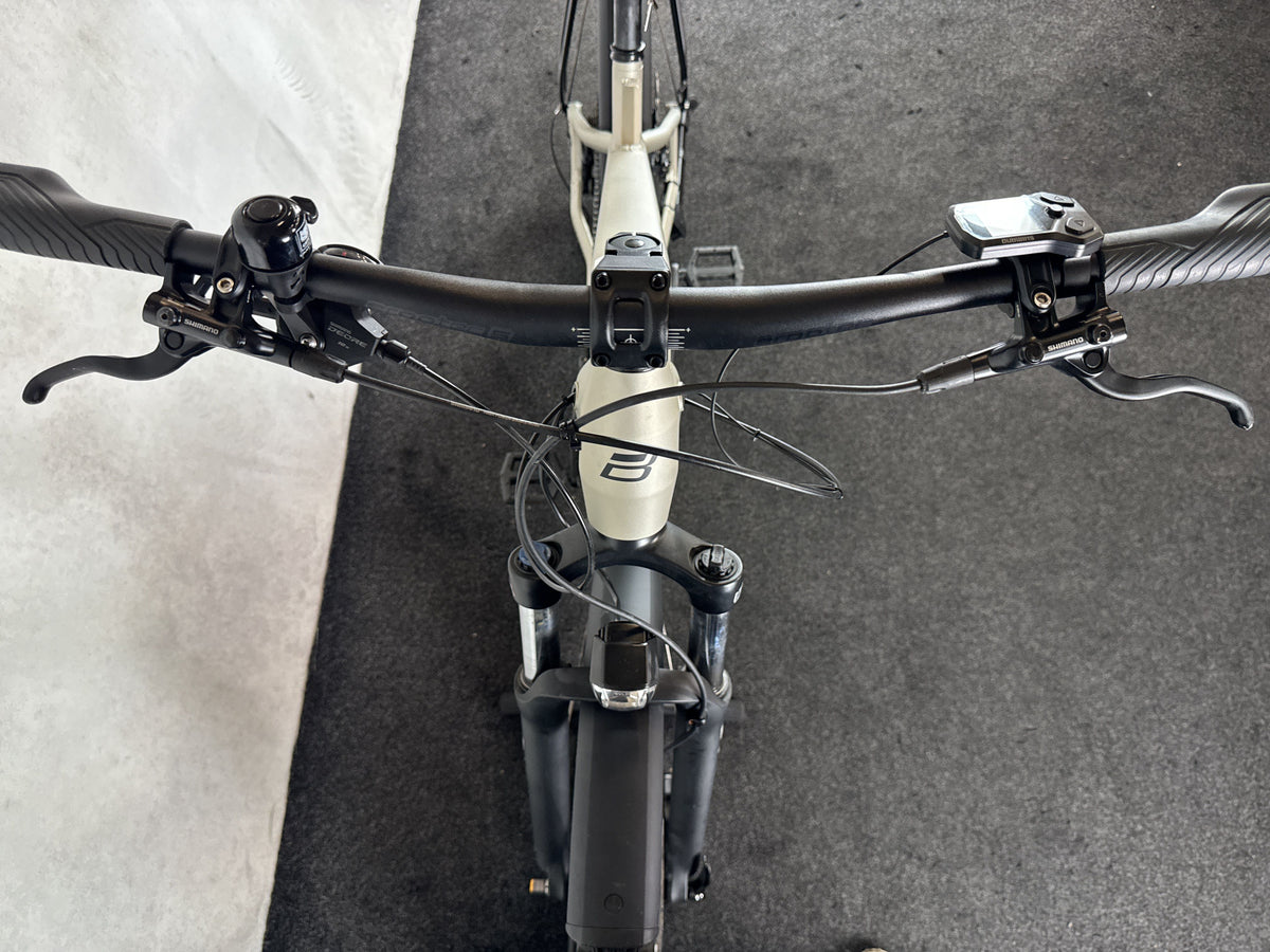 Bifoco — cockpit_von_vorne