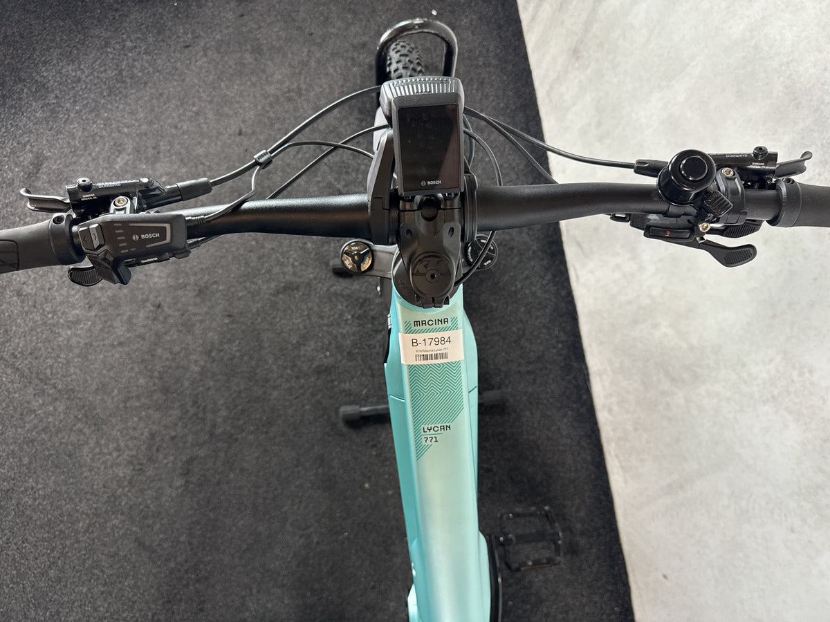 Bifoco — cockpit_fahrersicht
