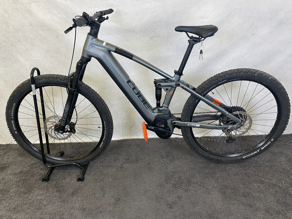 CUBE Stereo Hybrid 120 Pro 750