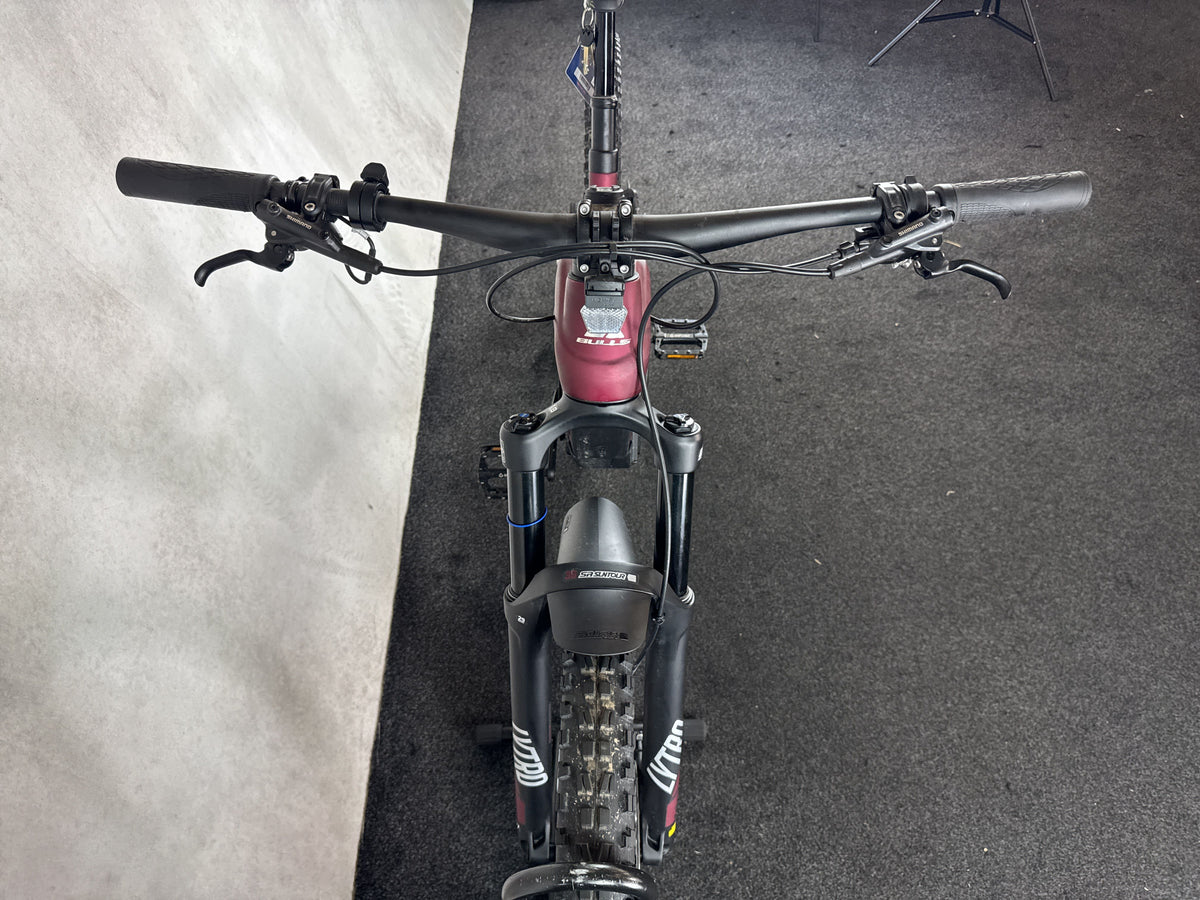 Bifoco — cockpit_von_vorne