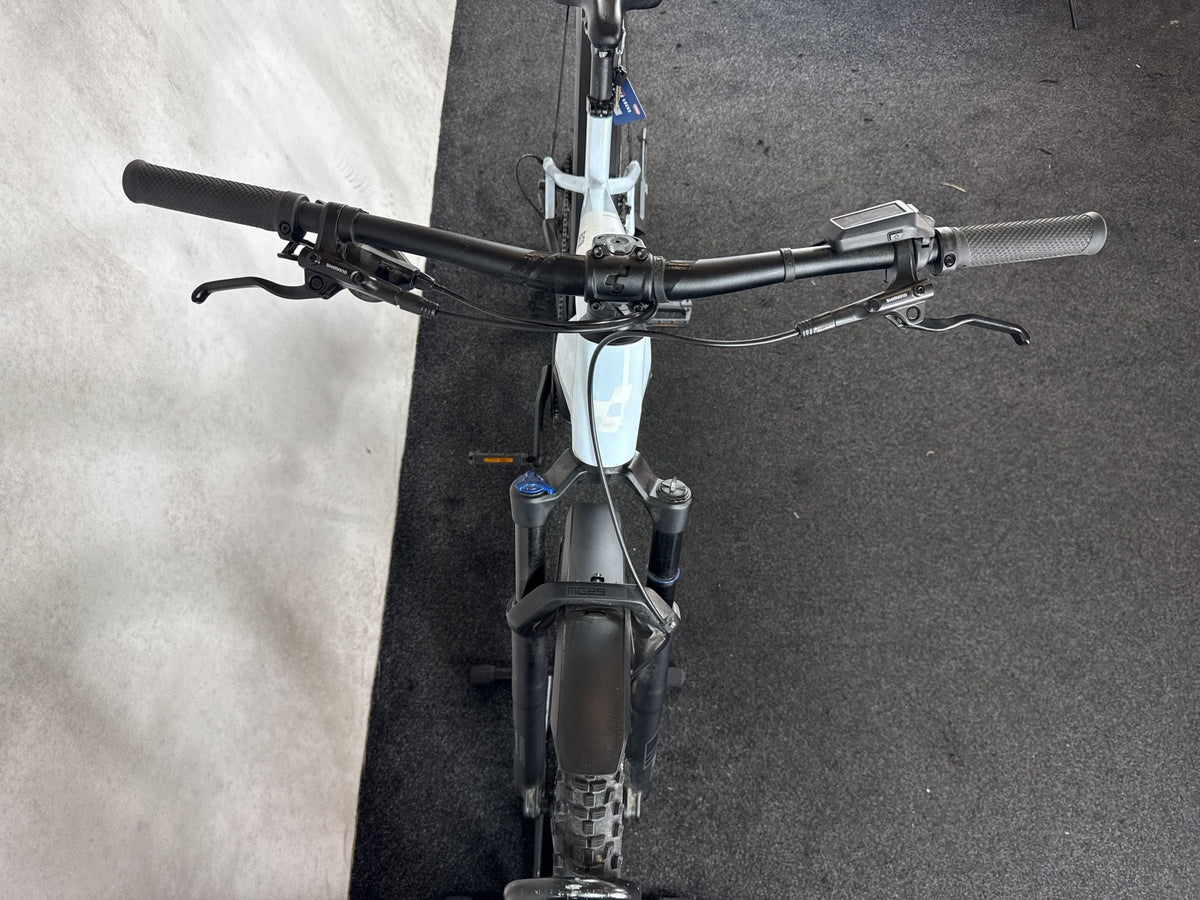 Bifoco — cockpit_von_vorne