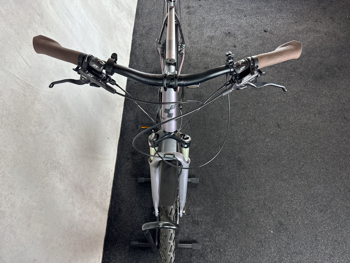 Bifoco — cockpit_von_vorne