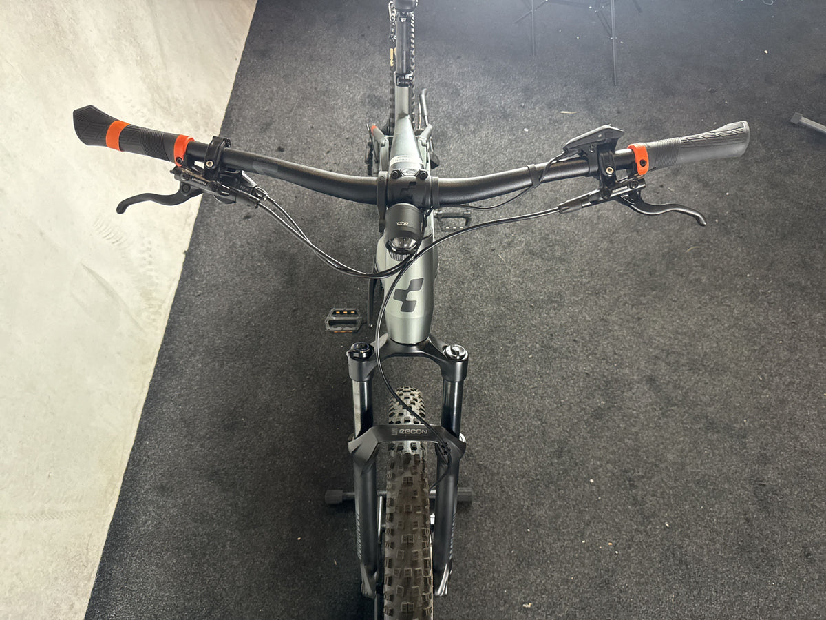 Bifoco — cockpit_von_vorne