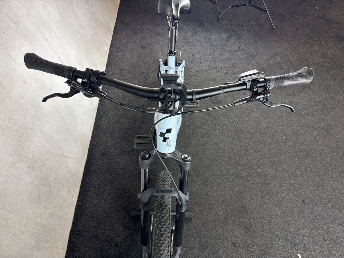 Bifoco — cockpit_von_vorne