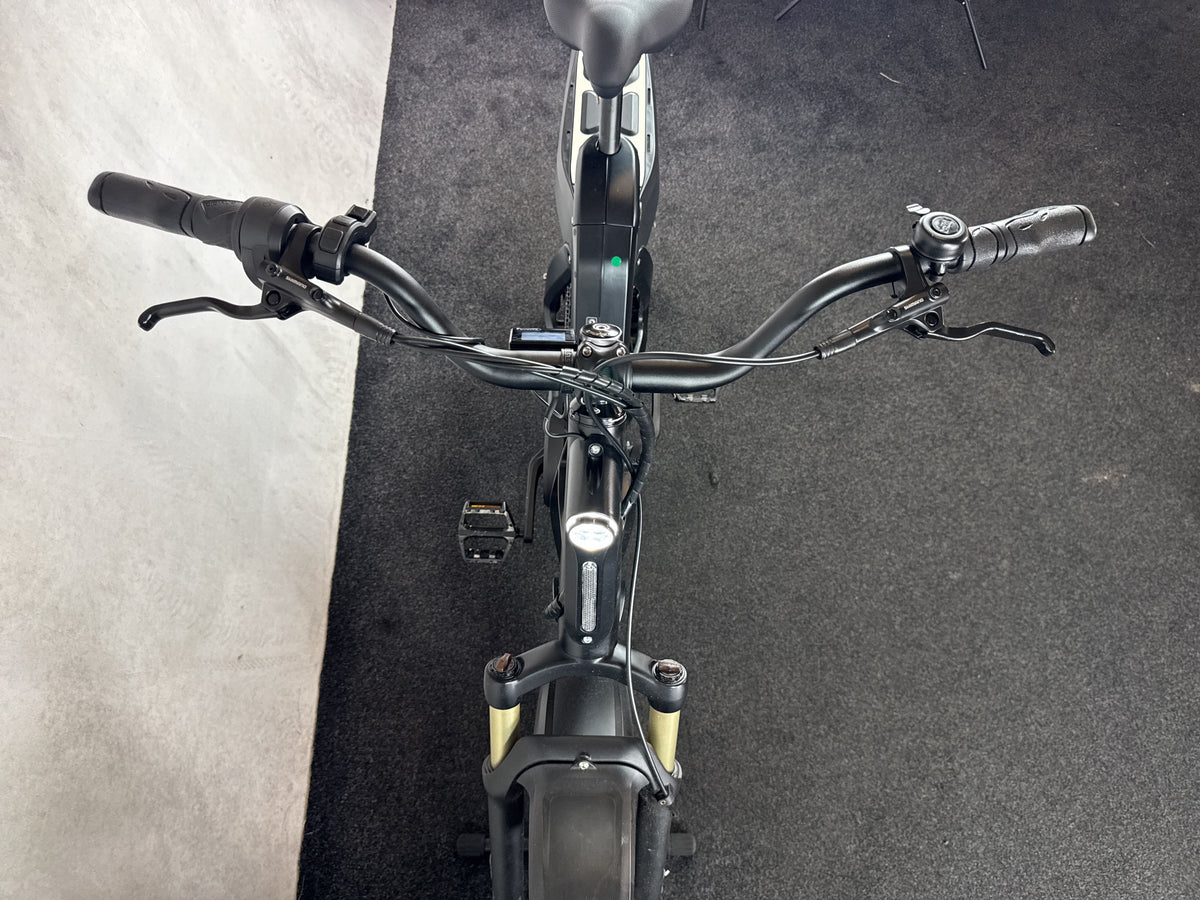 Bifoco — cockpit_von_vorne