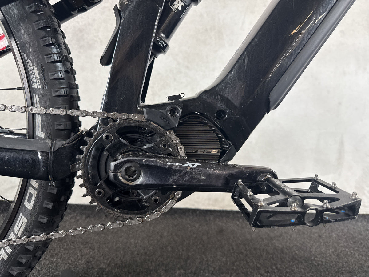 Bifoco — motor_rechts