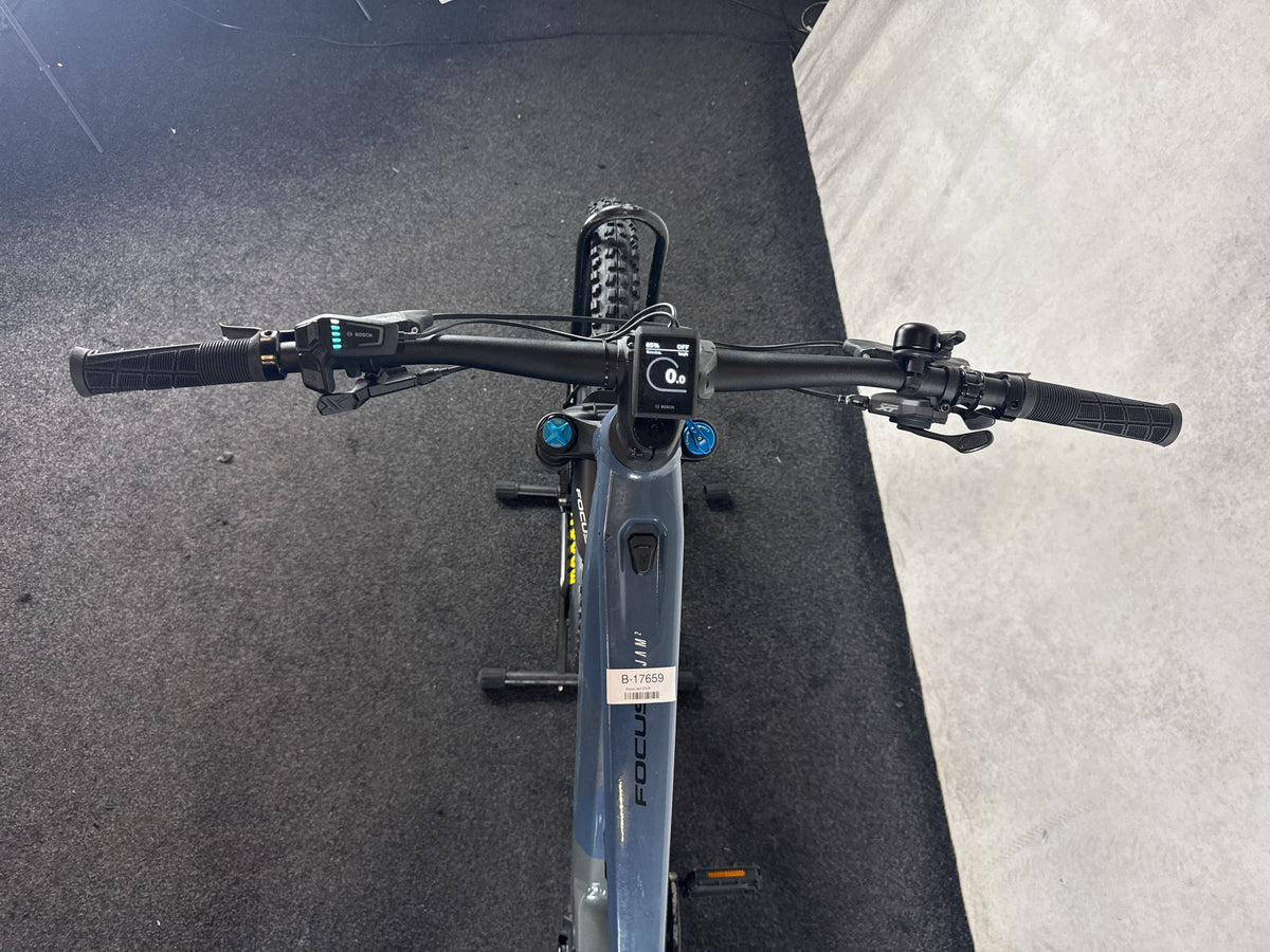 Bifoco — cockpit_fahrersicht
