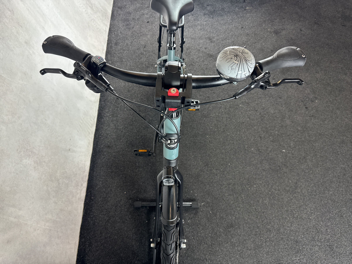 Bifoco — cockpit_von_vorne