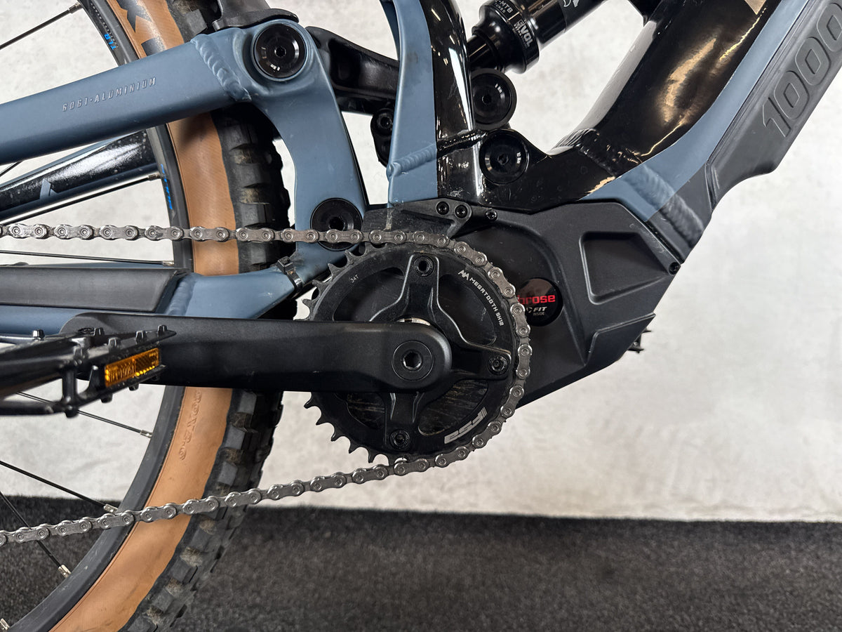 Bifoco — motor_rechts
