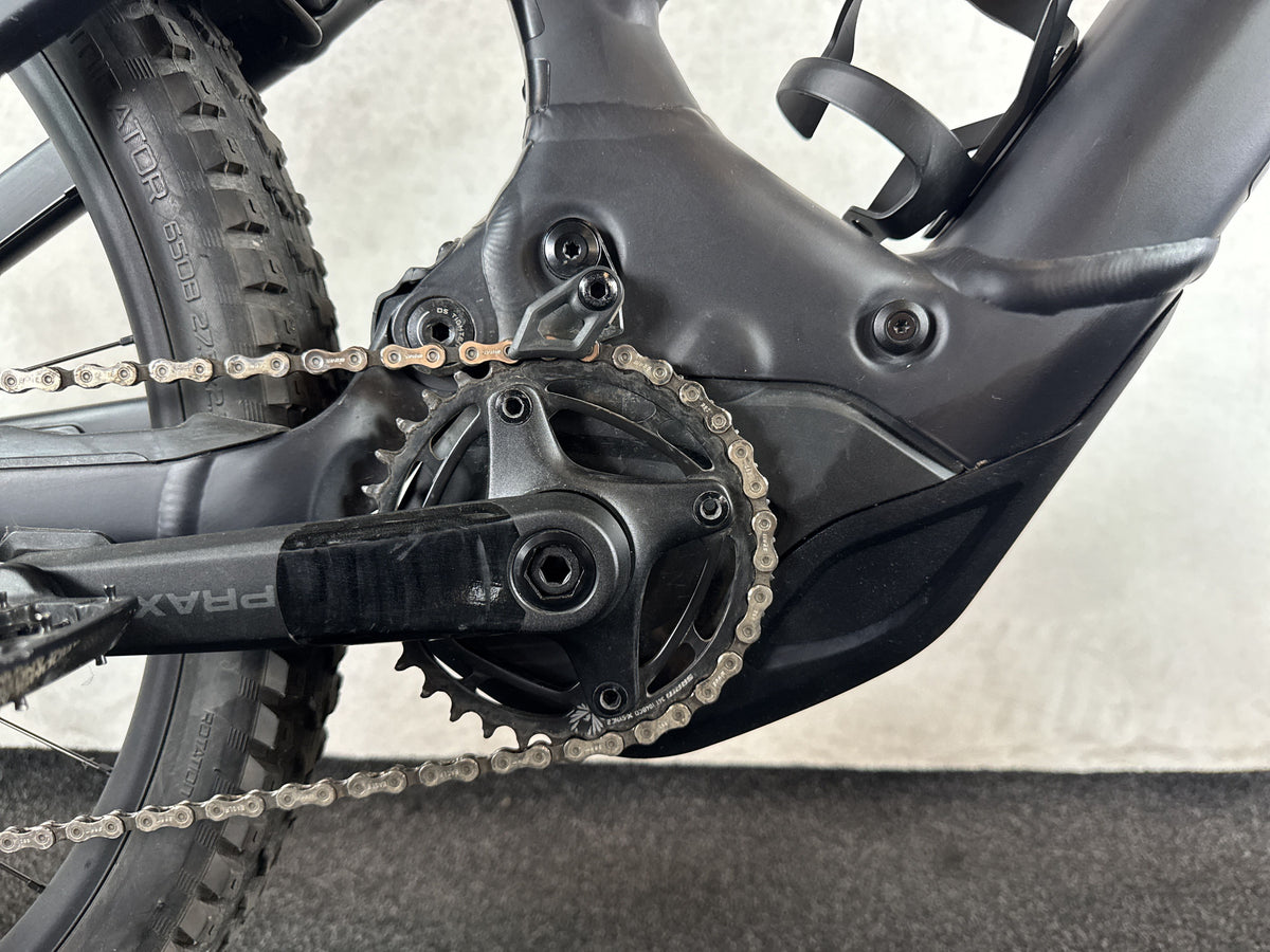 Bifoco — motor_rechts