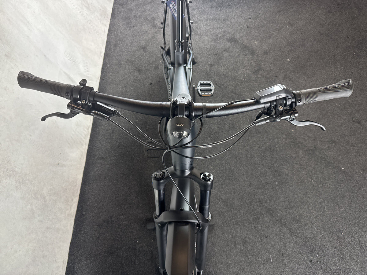 Bifoco — cockpit_von_vorne