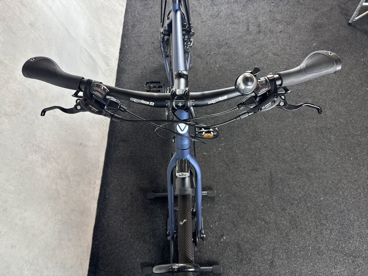 Bifoco — cockpit_von_vorne