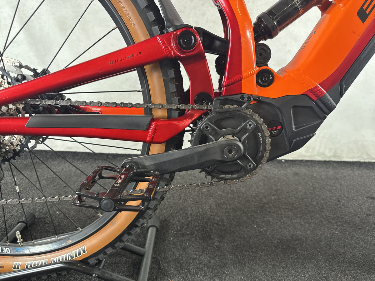 Bifoco — motor_rechts